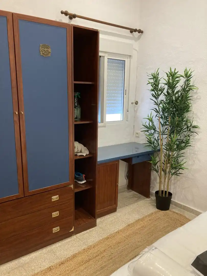 Flat for rent in Calle Virgili, Alameda - Mentidero - Teatro Falla Flat for rent in Calle Virgili, Alameda - Mentidero - Teatro Falla