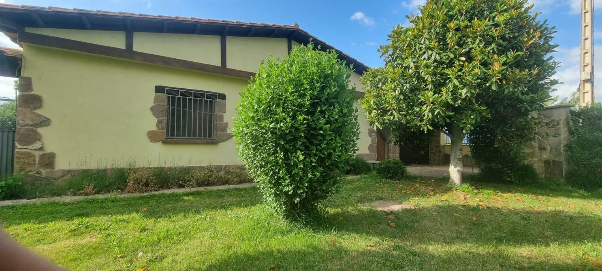 Jardí de Finca rústica en venda en Sangüesa / Zangoza amb Aire condicionat