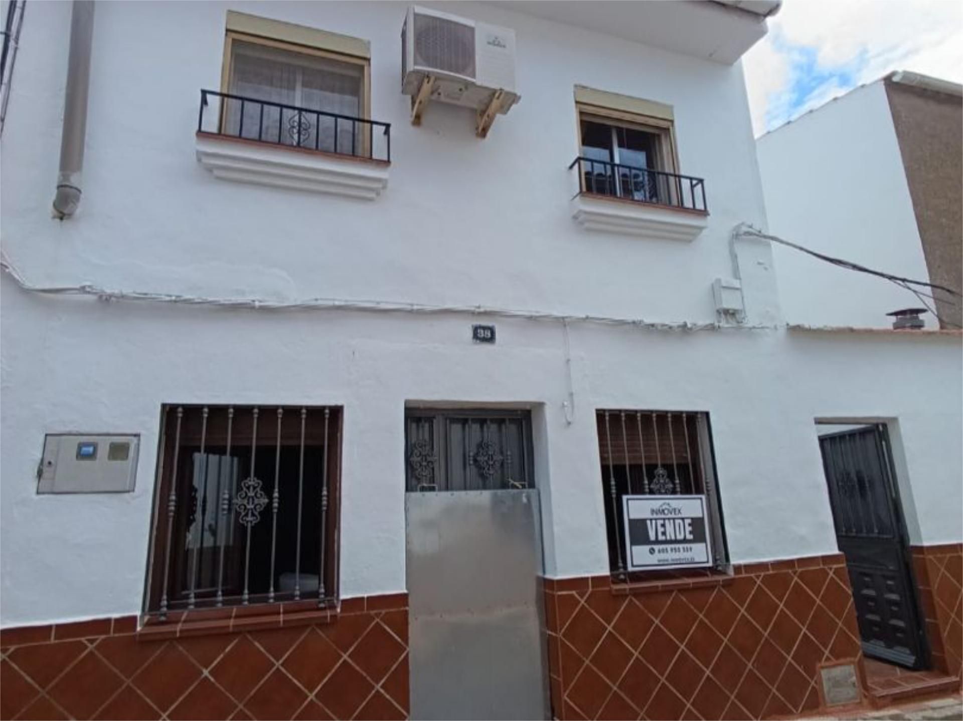 Vista exterior de Pis en venda en Herrera del Duque amb Aire condicionat, Calefacció i Terrassa