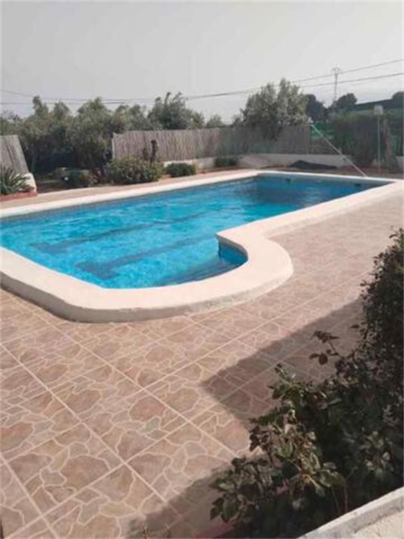 Piscina de Casa adosada en venda en  Madrid Capital amb Jardí privat, Terrassa i Traster