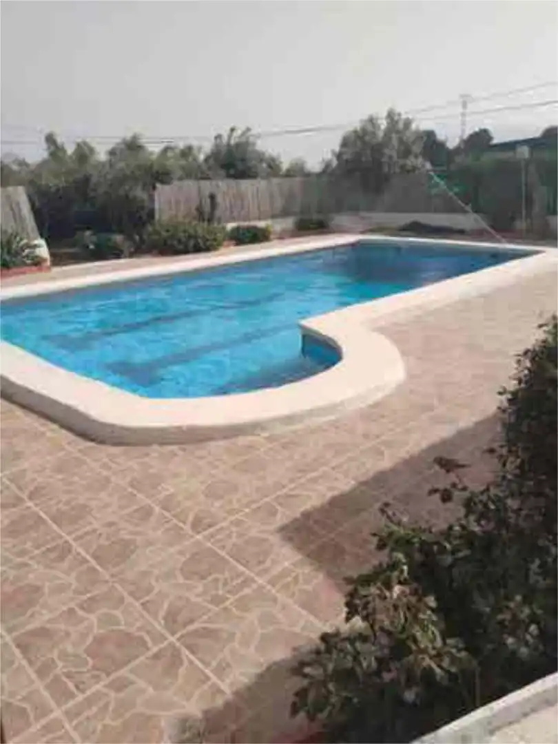 Piscina de Casa adosada en venta en Madrid con Jardín privado, Terraza y Trastero
