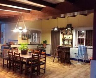 Casa adosada en venda en Orihuela amb Calefacció, Jardí privat i Terrassa