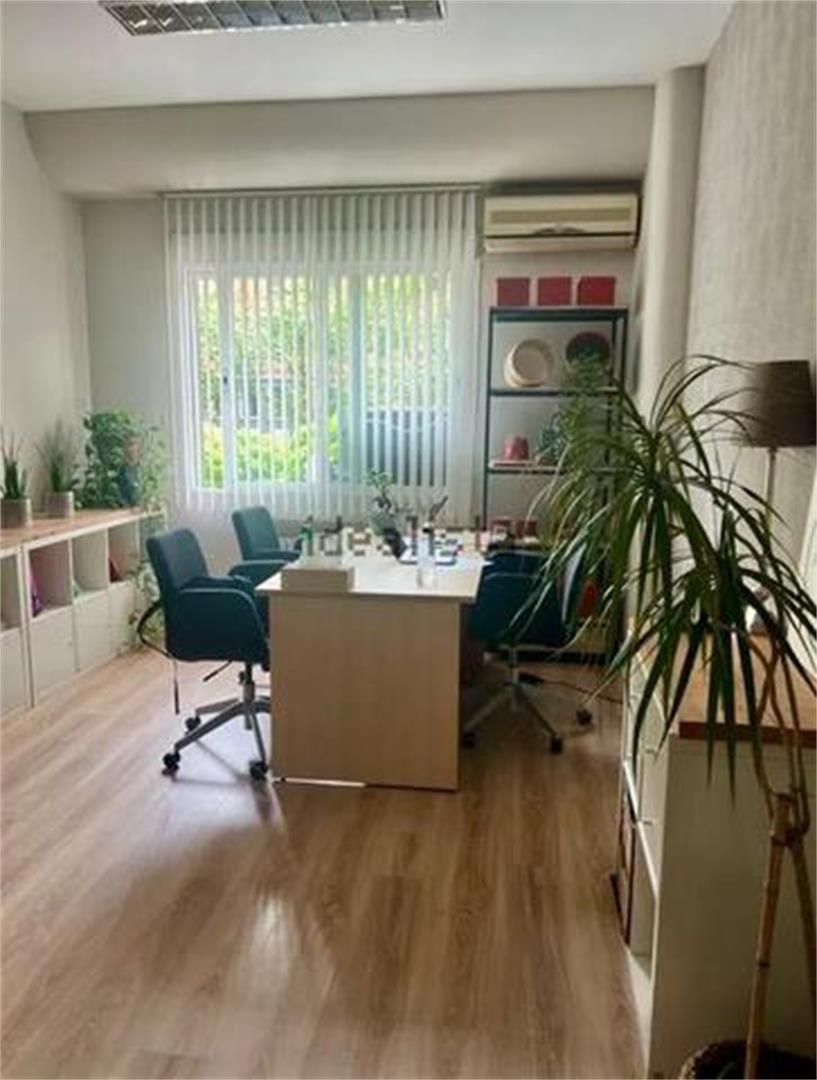 Office to rent in  Madrid Capital  with Air Conditioner