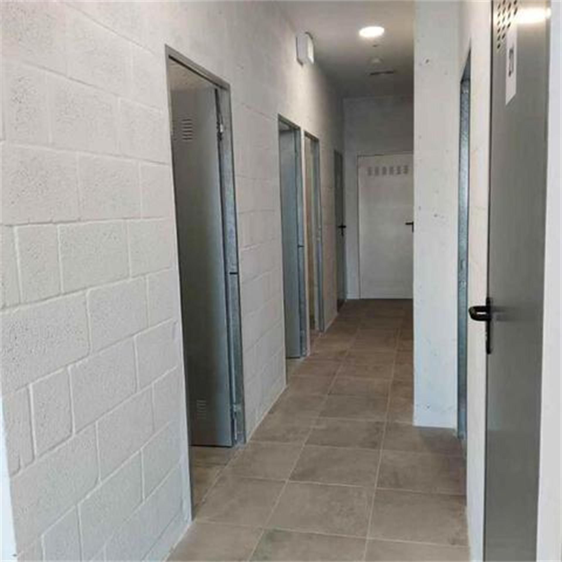 Box room to rent in San Fernando