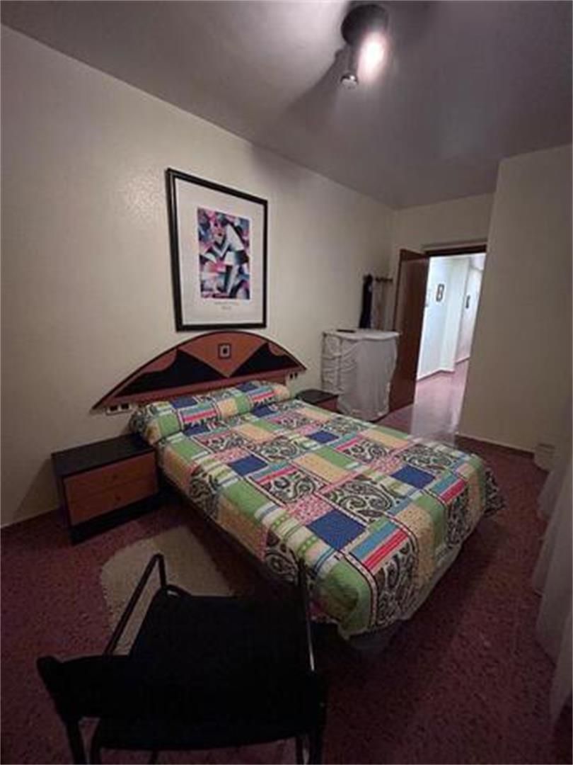 Dormitori de Apartament en venda en Teresa de Cofrentes amb Traster i Moblat