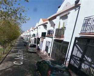 Exterior view of House or chalet to rent in  Córdoba Capital  with Heating, Terrace and Furnished
