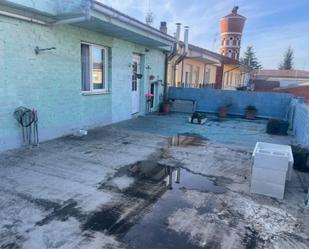 Terrace of Single-family semi-detached for sale in Santa María del Páramo  with Heating, Parquet flooring and Terrace