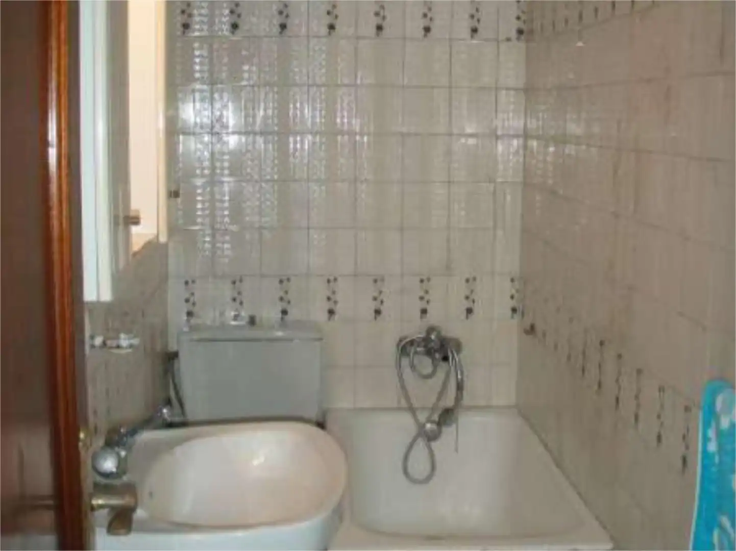 Detached homes for sale in Barrio Ancillo, 2, Argoños Bathroom of Detached homes for sale in Argoños with Terrace and Balcony
