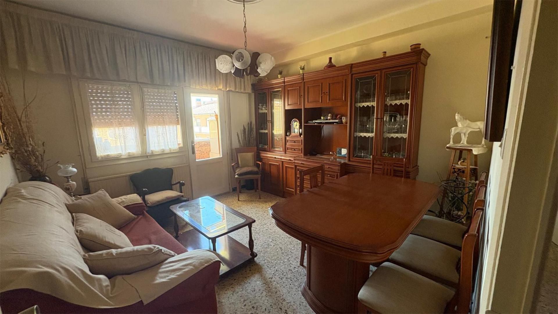 Living room of Flat for sale in Ejea de los Caballeros  with Terrace and Balcony