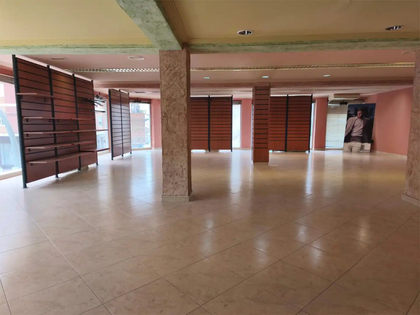 Commercial properties for rent in Calle Larramendi, 30, Almoradí Commercial properties for rent in Almoradí