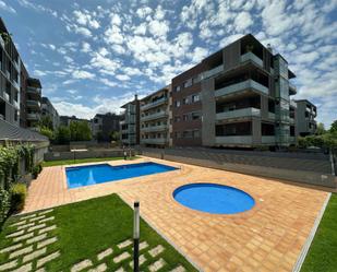 Piscina de Pis de lloguer en Sant Cugat del Vallès amb Aire condicionat, Terrassa i Piscina