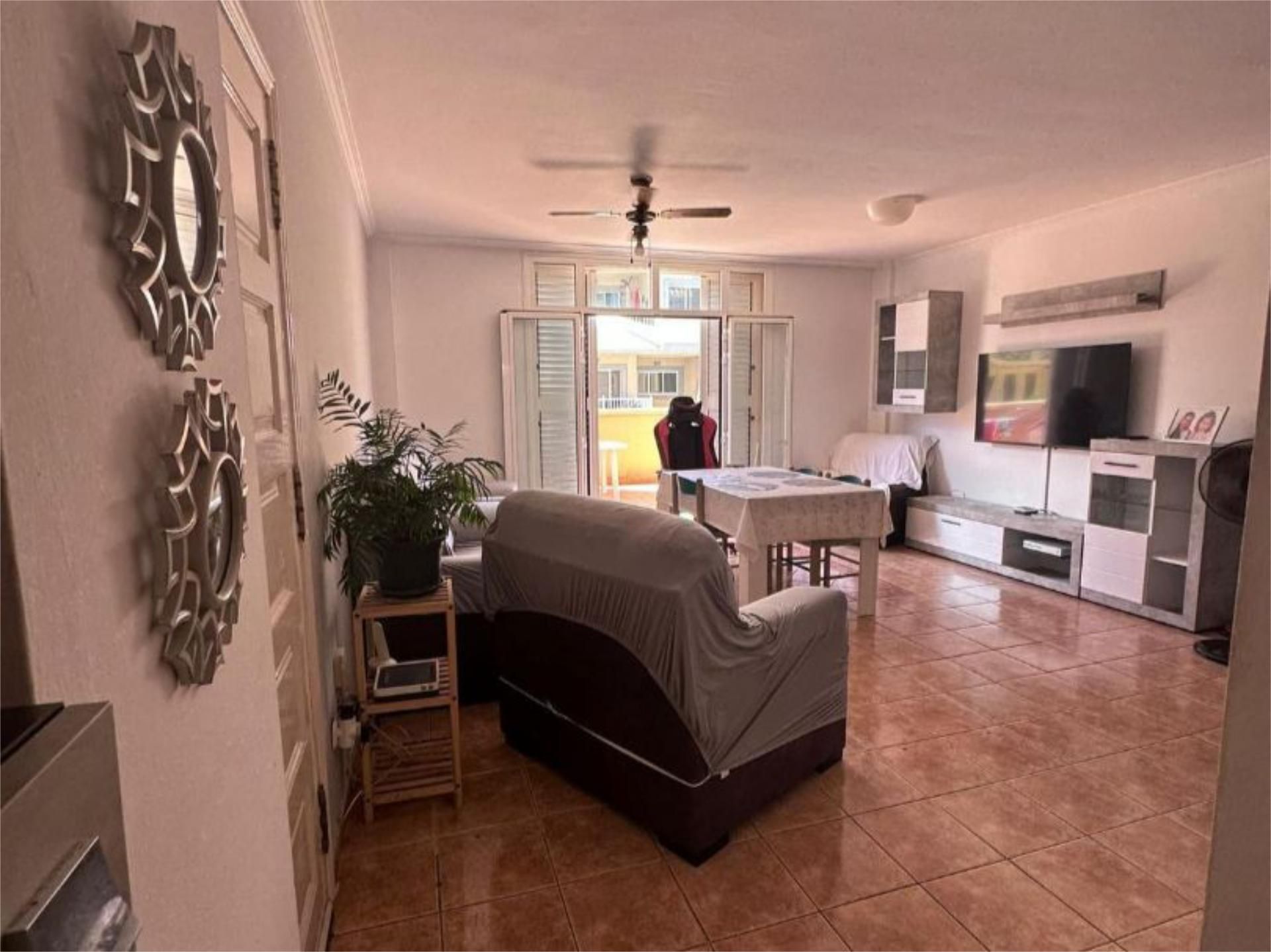 Sala d'estar de Apartament en venda en La Oliva amb Terrassa