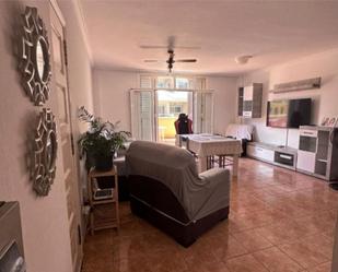 Sala d'estar de Apartament en venda en La Oliva amb Terrassa
