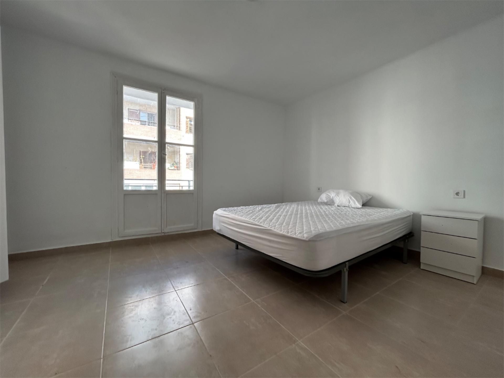 Flat to share in Calle Publicista José Tari, 1, Virgen del Remedio - Parque Lo Morant Flat to share in Calle Publicista José Tari, 1, Virgen del Remedio - Parque Lo Morant