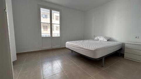 Foto 3 de Pis per a compartir a Calle Publicista José Tari, 1, Virgen del Remedio - Parque Lo Morant, Alicante