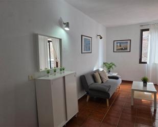Wohnzimmer von Wohnung zum verkauf in Alajeró mit Privatgarten, Schwimmbad und Möbliert