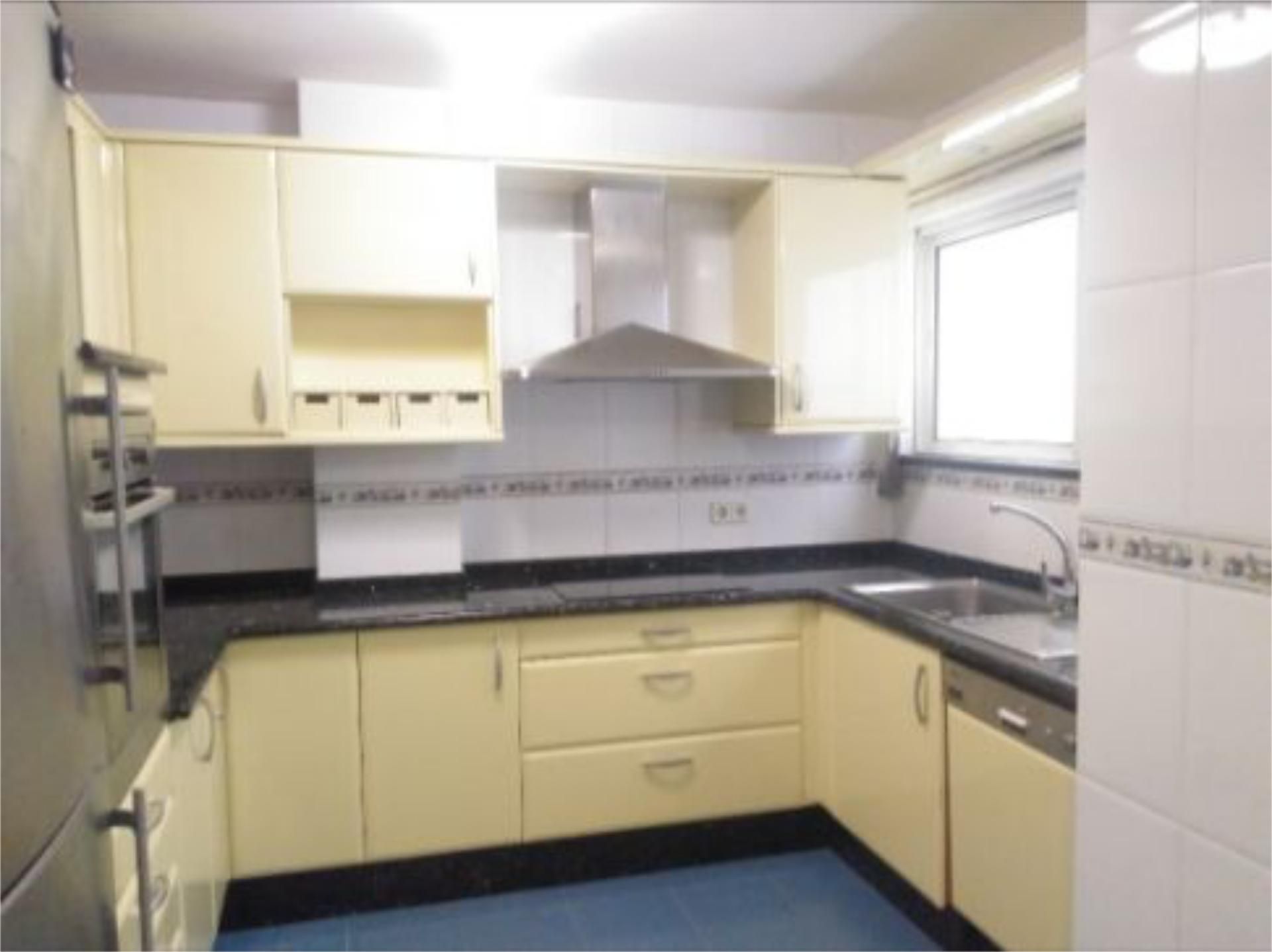 Pis de lloguer a Rúa Juan Flórez, 34, San Pablo - Juan Flórez