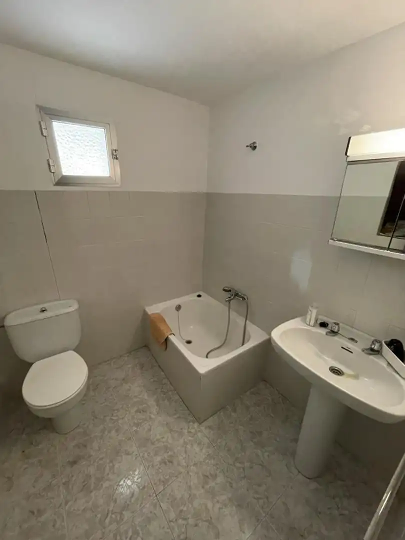 Bathroom of Flat for sale in Gata  with Terrace, Storage room and Washing machine