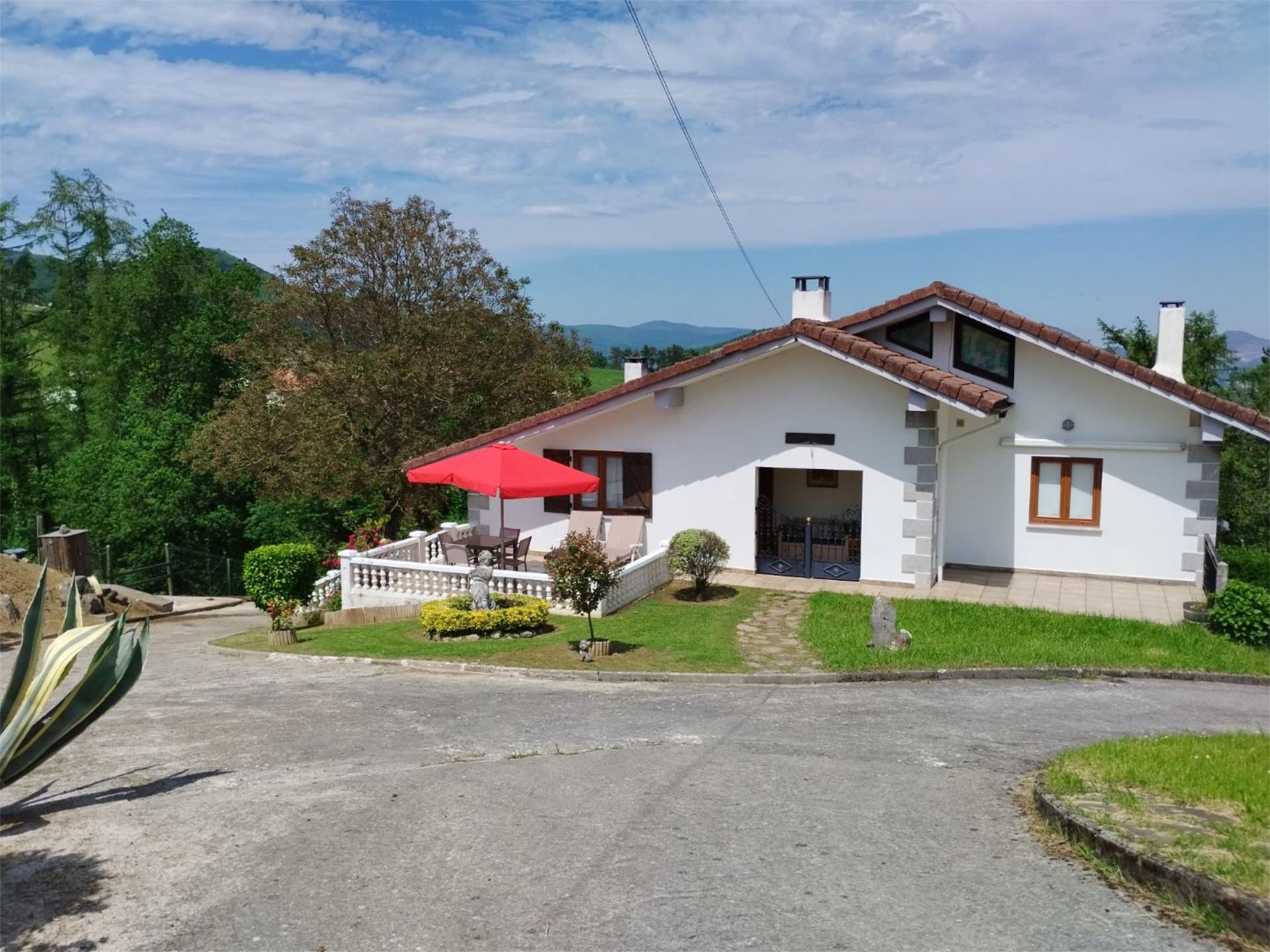 Exterior view of Flat for sale in Hernialde  with Heating, Private garden and Parquet flooring