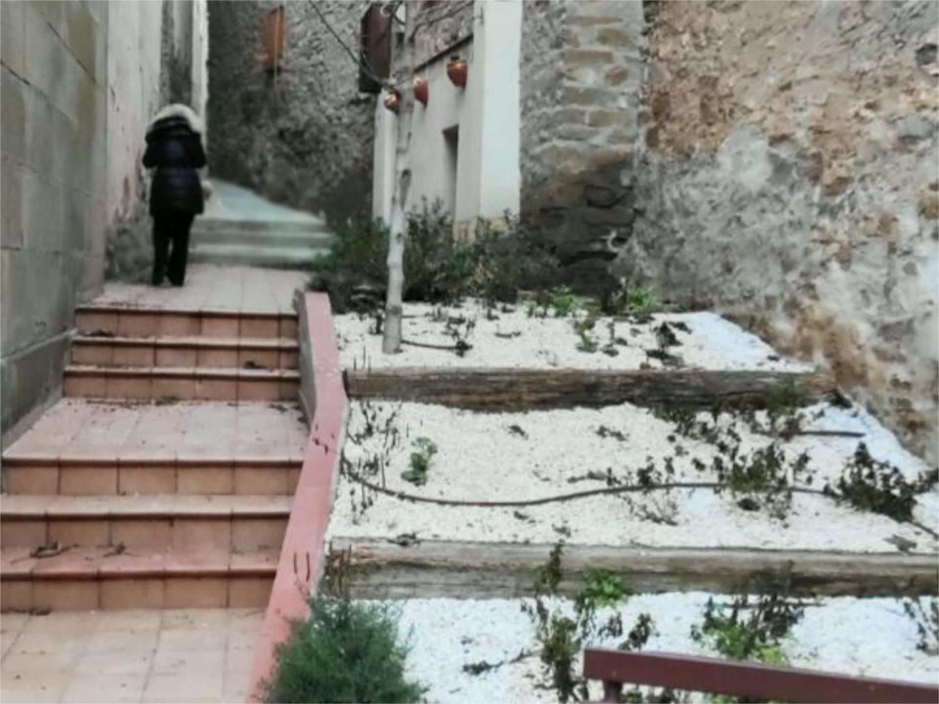 Exterior view of Flat for sale in Tàrrega  with Air Conditioner, Heating and Furnished