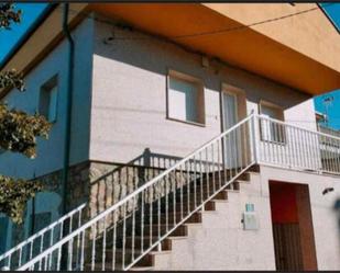 Exterior view of House or chalet for sale in Puente de Domingo Flórez  with Heating, Private garden and Terrace