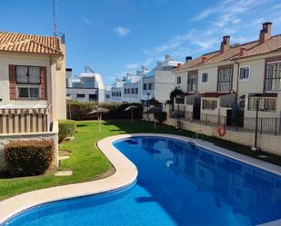 Piscina de Casa adosada en venda en Málaga Capital amb Aire condicionat, Calefacció i Terrassa