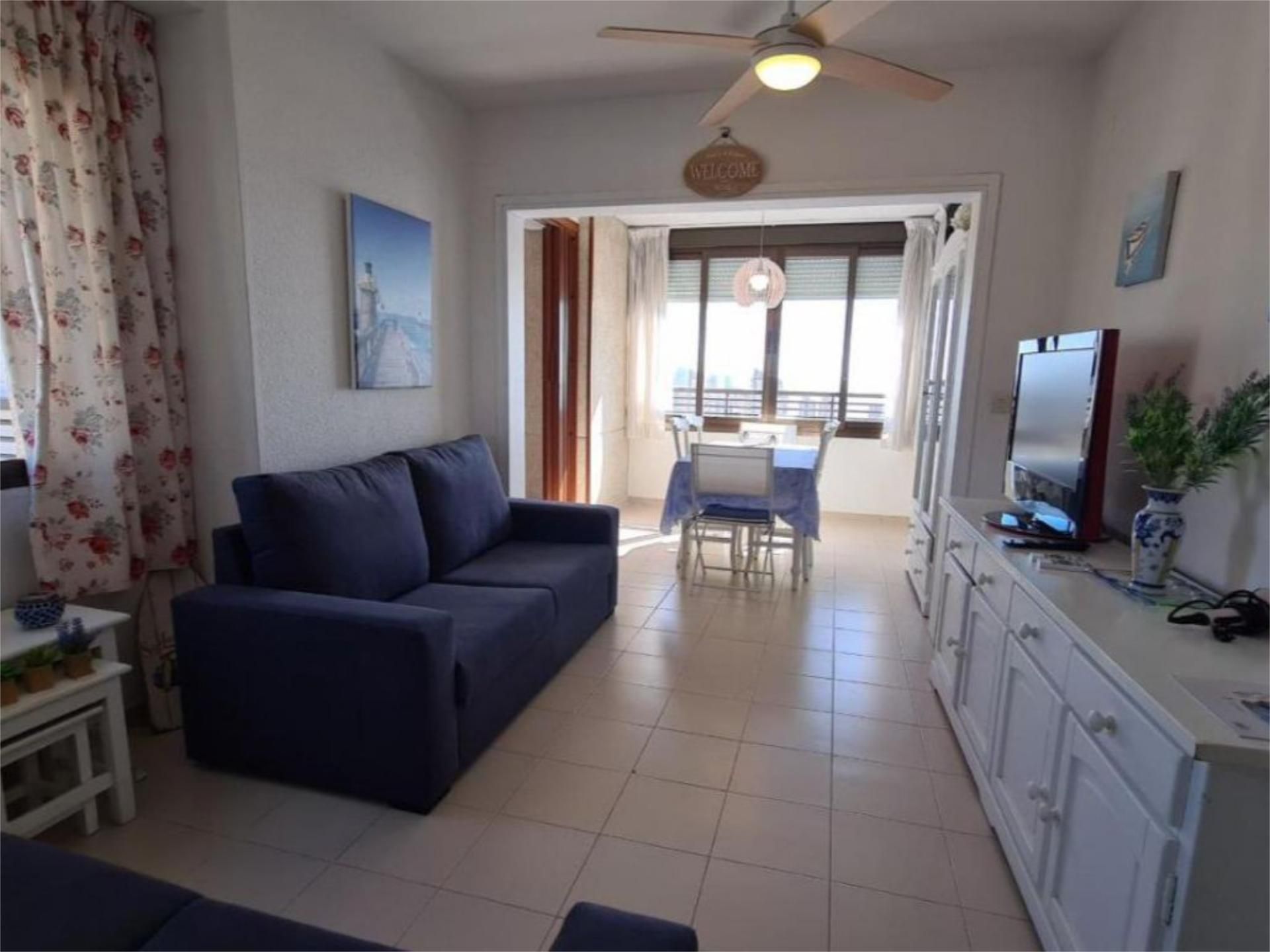 Living room of Apartment to rent in Benidorm  with Air Conditioner, Swimming Pool and Balcony