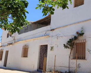 Vista exterior de Casa adosada en venda en Valle del Zalabí amb Balcó