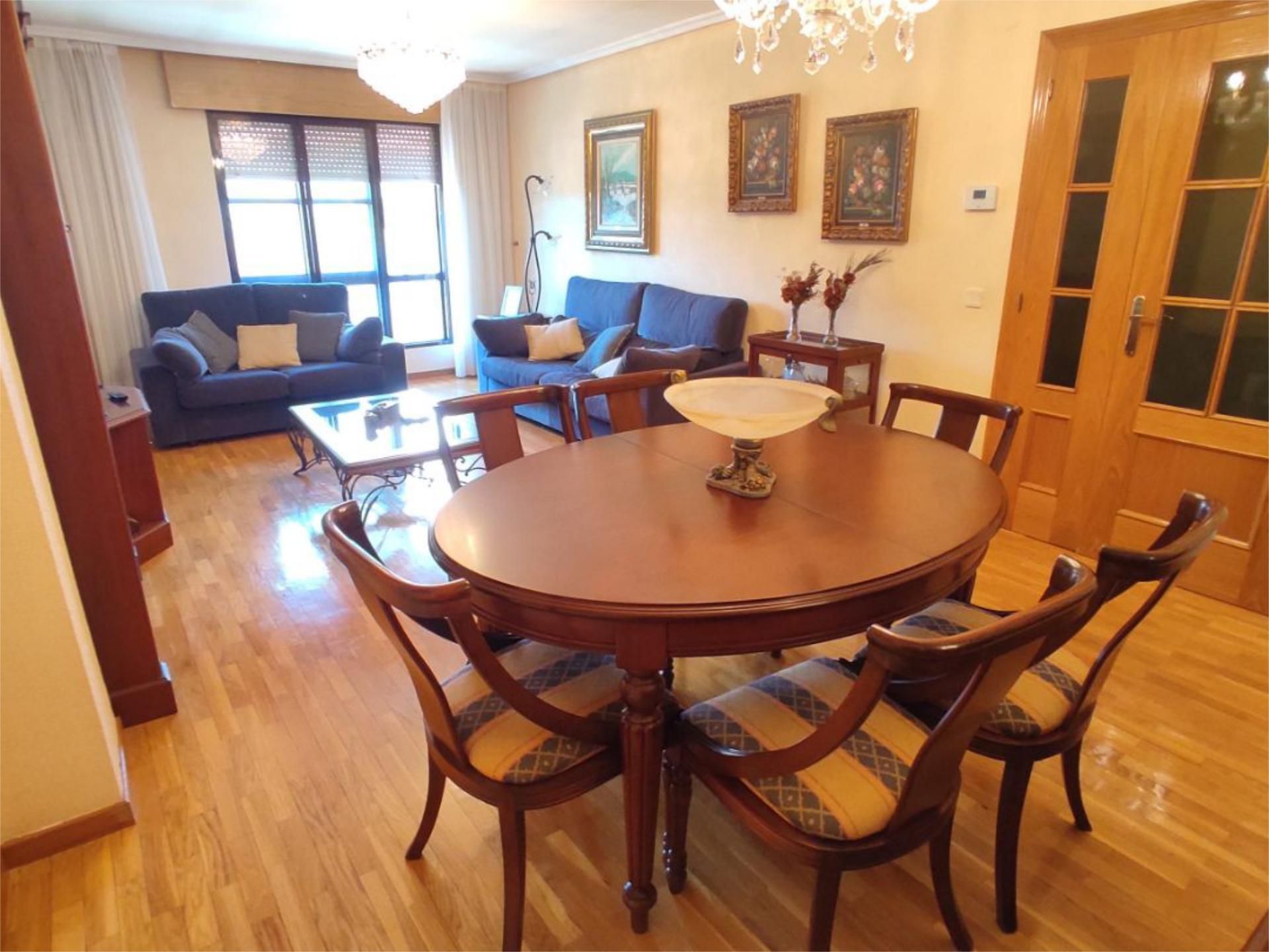 Dining room of Flat for sale in Burgos Capital