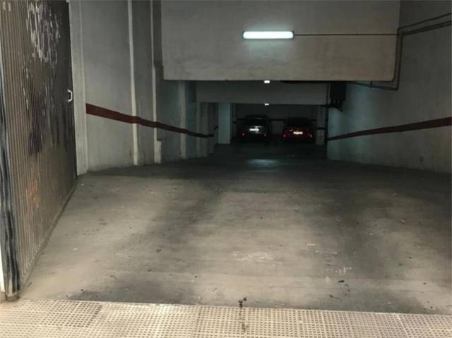 Garaje en Alquiler en Carrer Ana Navarro, 31 en Florida Baja