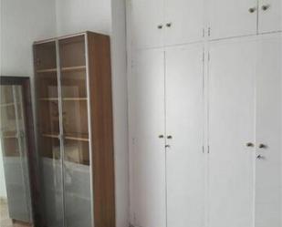 Dormitori de Pis de lloguer en  Almería Capital amb Terrassa i Moblat