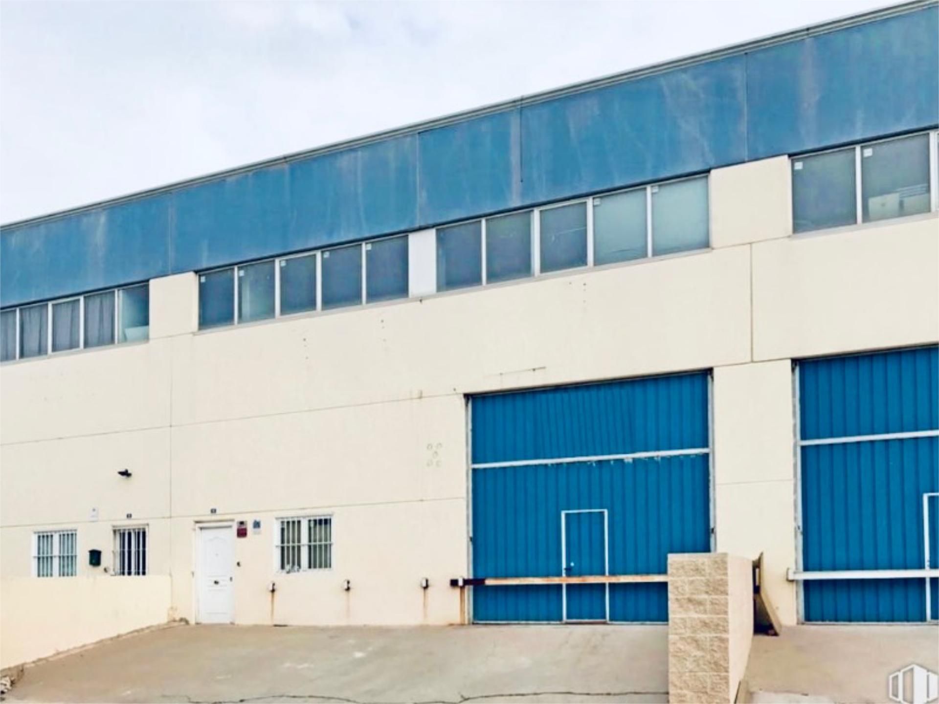 Exterior view of Industrial buildings for sale in Ontígola