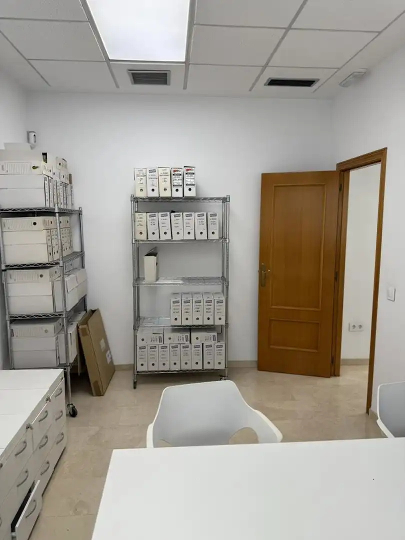 Oficina de lloguer a Avinguda del Port, 181, Aiora Oficina de lloguer en Valencia