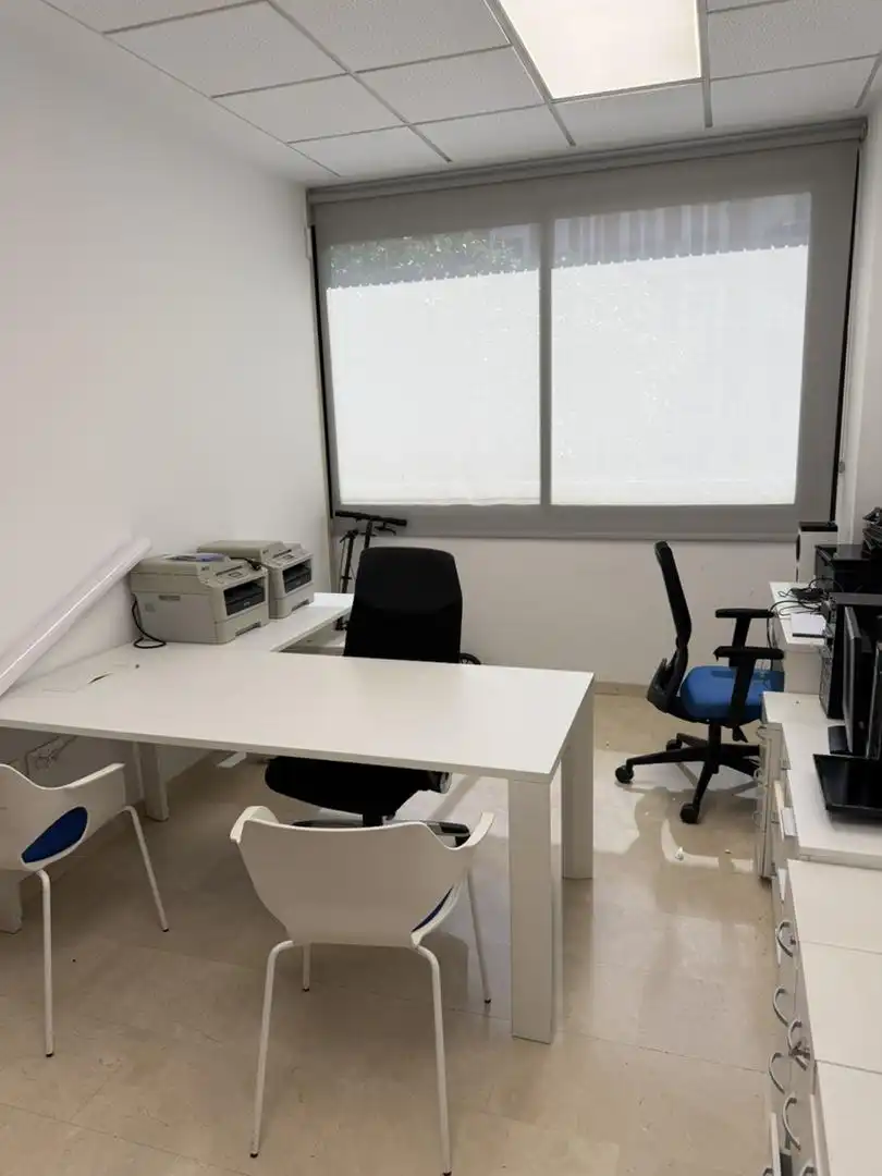 Oficina de lloguer a Avinguda del Port, 181, Aiora Oficina de lloguer en Valencia