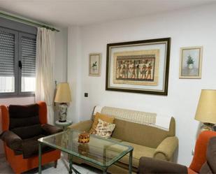 Sala d'estar de Pis en venda en  Sevilla Capital amb Terrassa