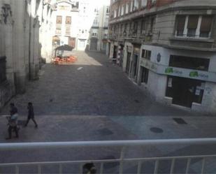 Vista exterior de Pis de lloguer en Vitoria - Gasteiz amb Calefacció, Terrassa i Moblat