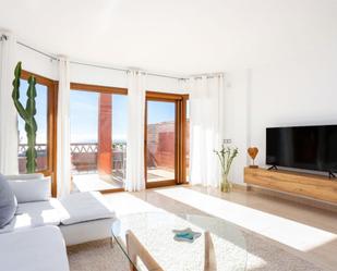Living room of Flat to rent in Benalmádena  with Air Conditioner, Heating and Terrace