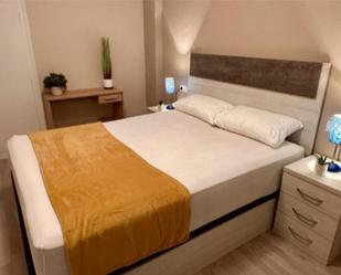 Bedroom of Apartment to rent in  Lleida Capital  with Heating, Parquet flooring and Furnished