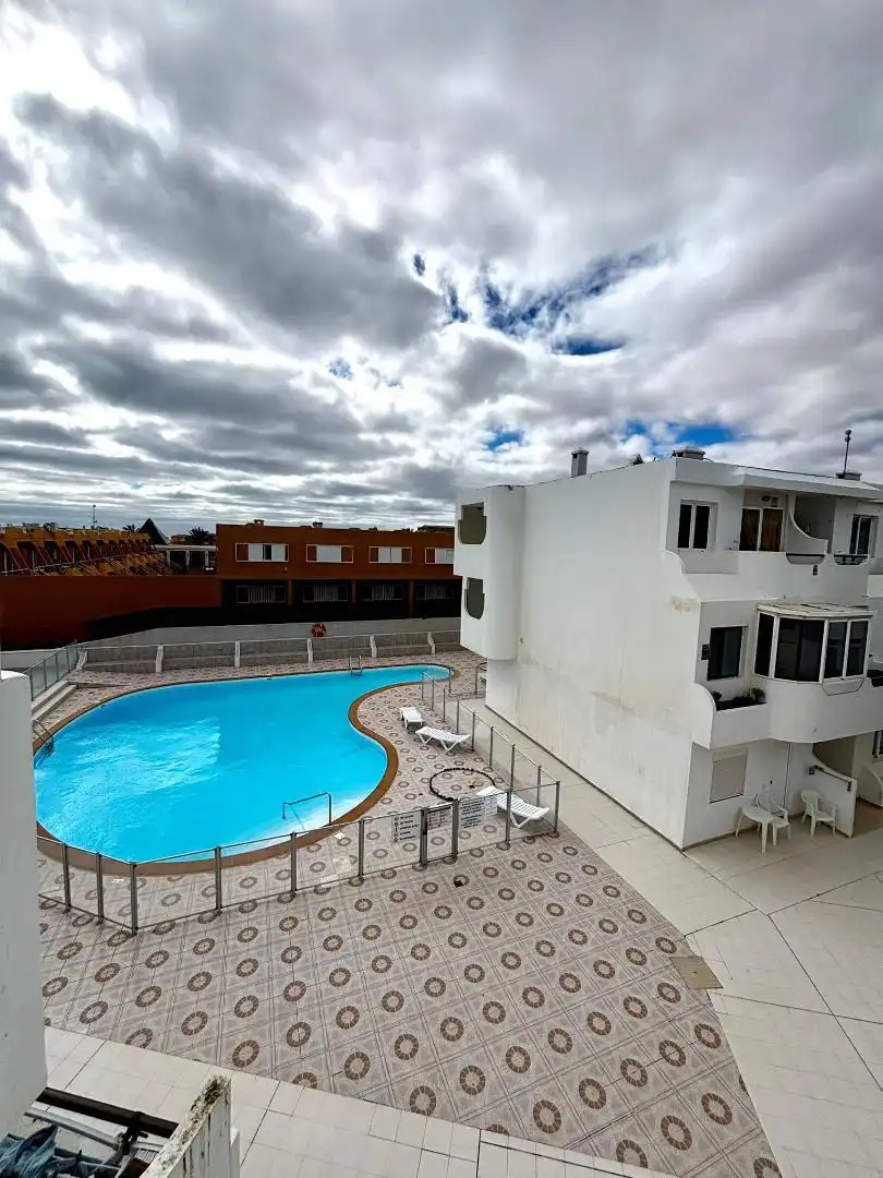 Apartamento en venta en Calle Berlina, 9, Caleta de Fuste Piscina de Apartamento en venta en Antigua con Piscina