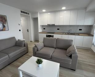 Living room of Flat to rent in  Albacete Capital  with Air Conditioner, Heating and Furnished