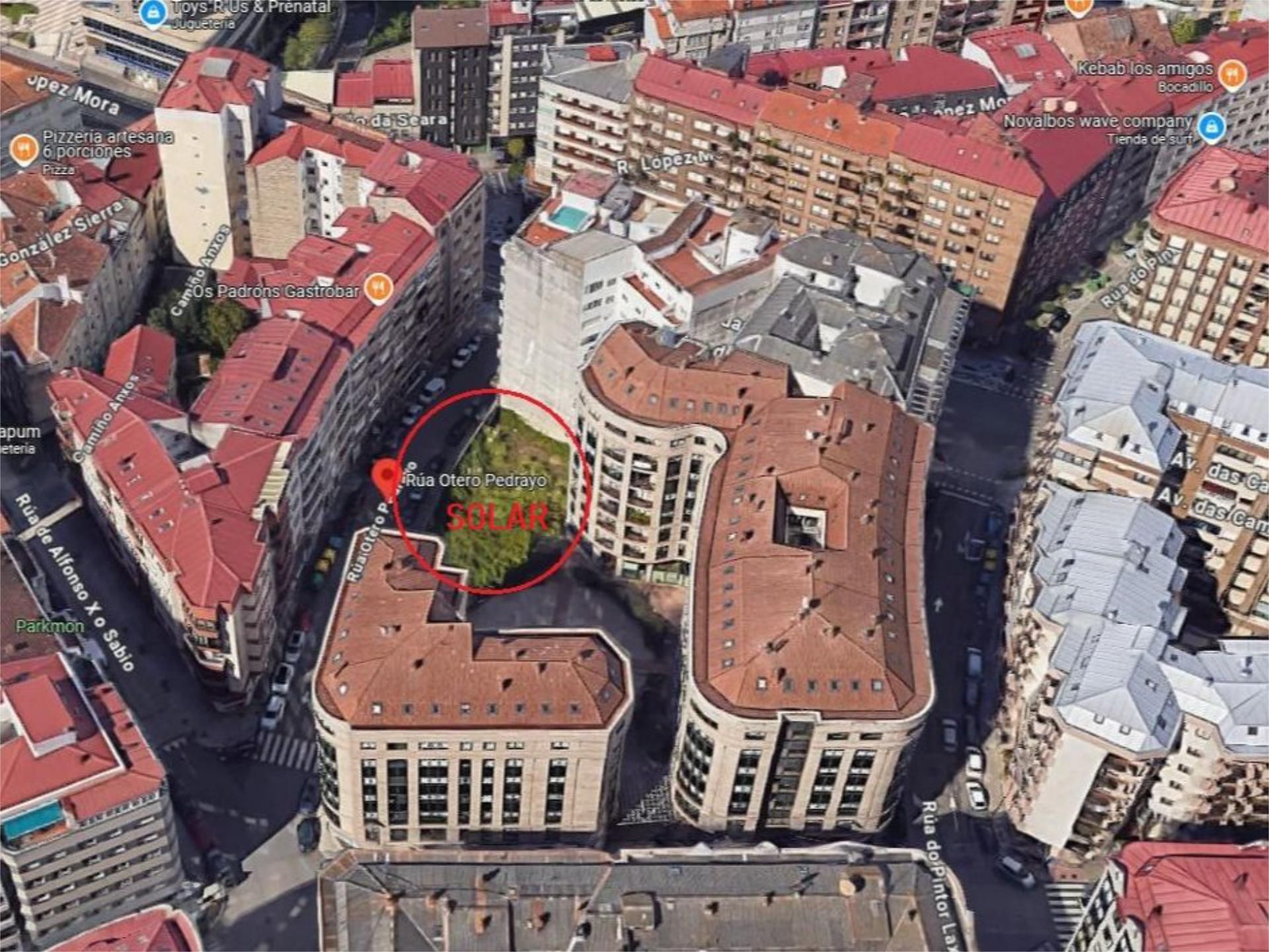 Vista exterior de Urbanitzable en venda en Vigo 