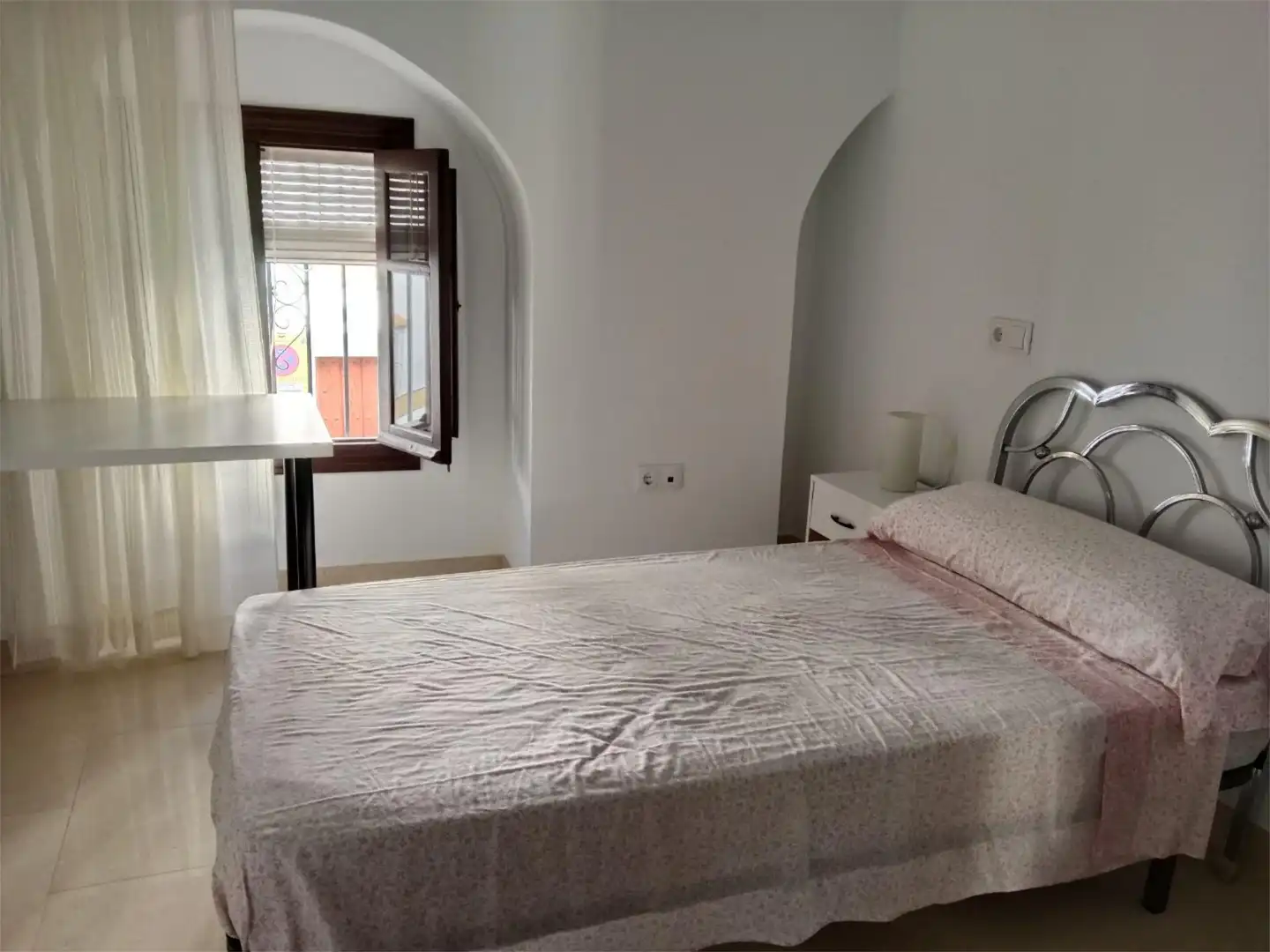 Room in Calle Sosa, 10, Osuna Bedroom of Flat for share in Osuna with Furnished and Balcony