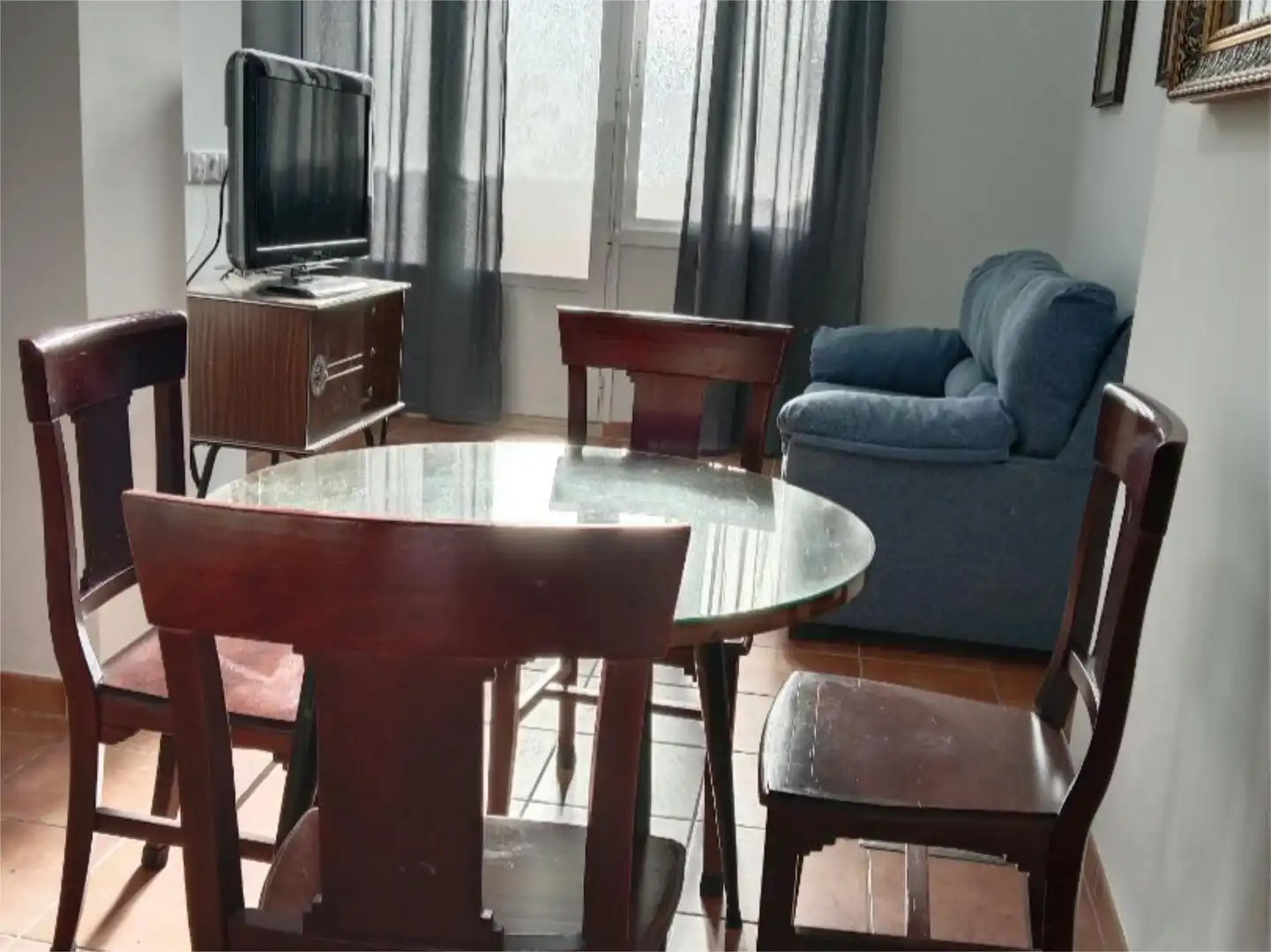 Room in Calle Sosa, 10, Osuna Living room of Flat for share in Osuna with Furnished and Balcony