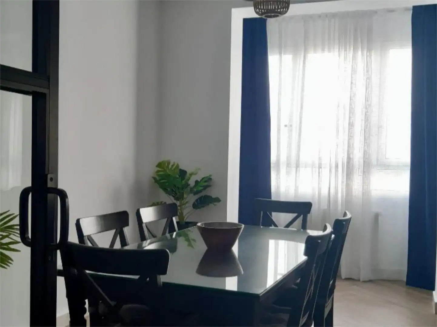 Flat for sale in Calle Marqués de Cazalla, 15, La Casería - San Carlos Dining room of Flat for sale in San Fernando with Air Conditioner, Heating and Storage room