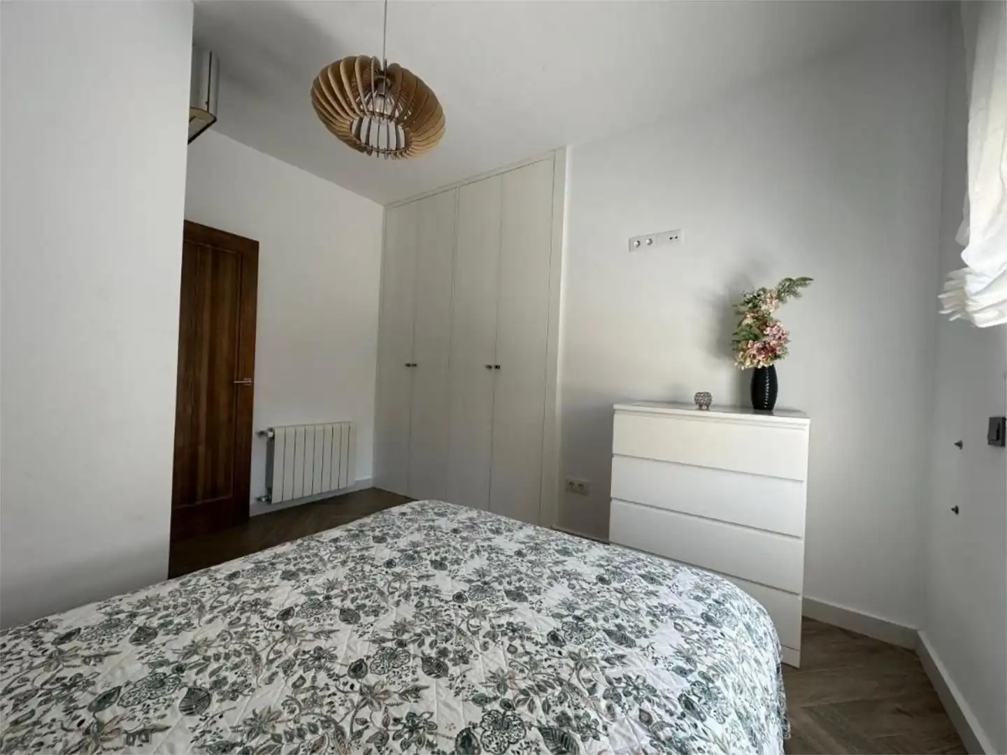 Flat for sale in Calle Marqués de Cazalla, 15, La Casería - San Carlos Bedroom of Flat for sale in San Fernando with Air Conditioner, Heating and Storage room