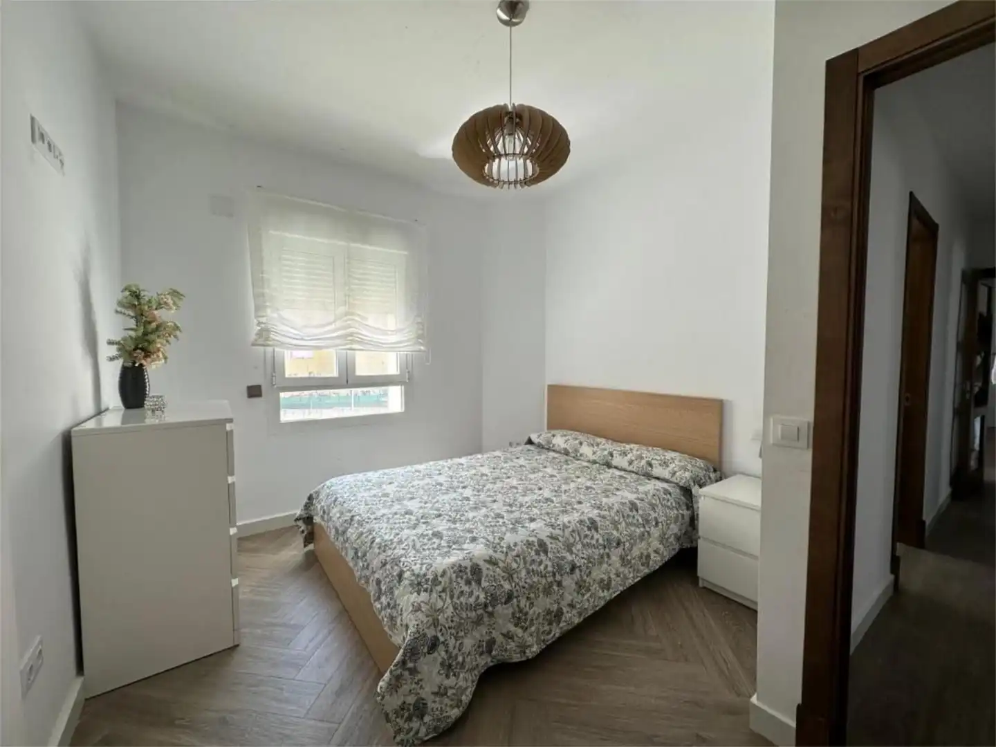 Flat for sale in Calle Marqués de Cazalla, 15, La Casería - San Carlos Bedroom of Flat for sale in San Fernando with Air Conditioner, Heating and Storage room