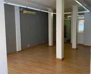 Premises to rent in Móstoles  with Air Conditioner and Heating