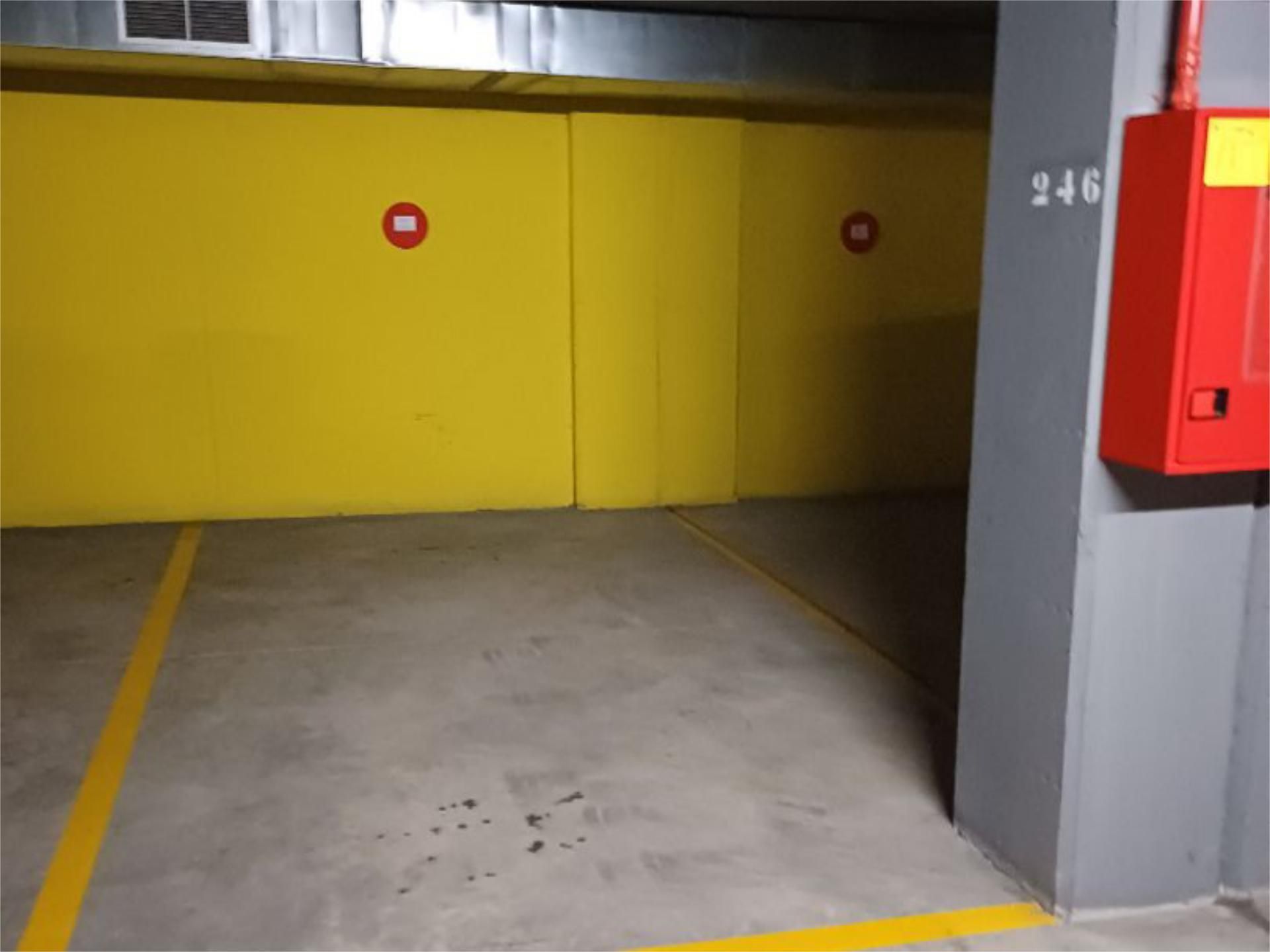 Parking of Garage to rent in  Zaragoza Capital