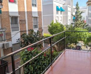 Exterior view of Flat to rent in  Córdoba Capital  with Air Conditioner and Terrace