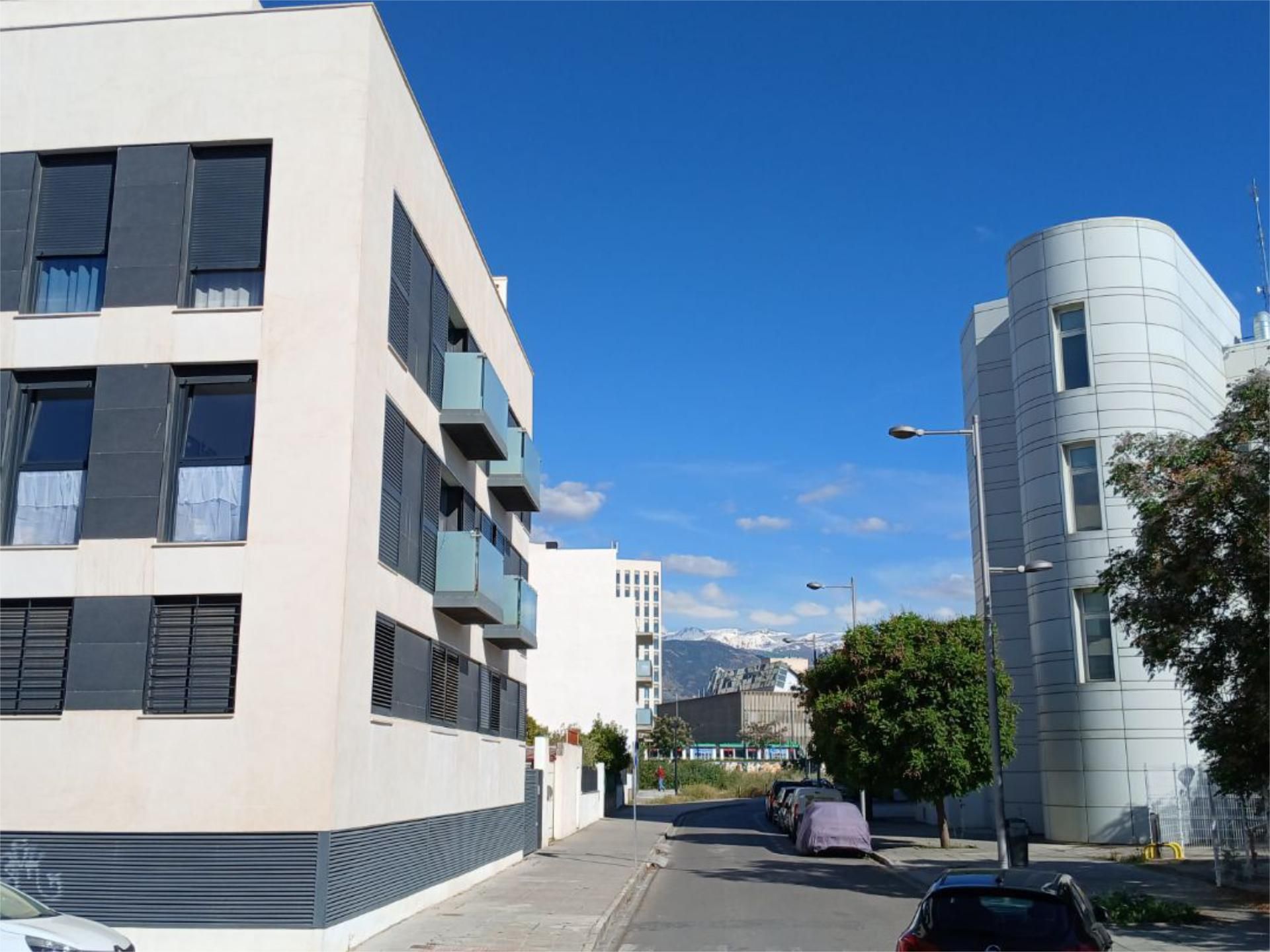 Exterior view of Garage to rent in Armilla